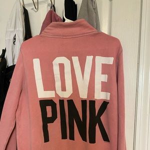 Women’s sweatshirt